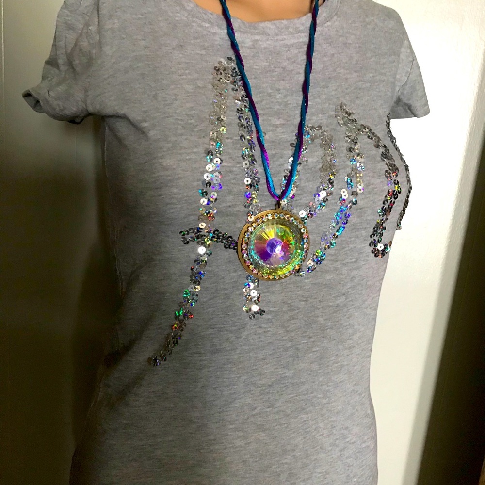 Clothes - Picture 3 of 3